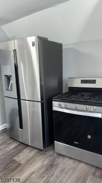 3rd fl kitchen