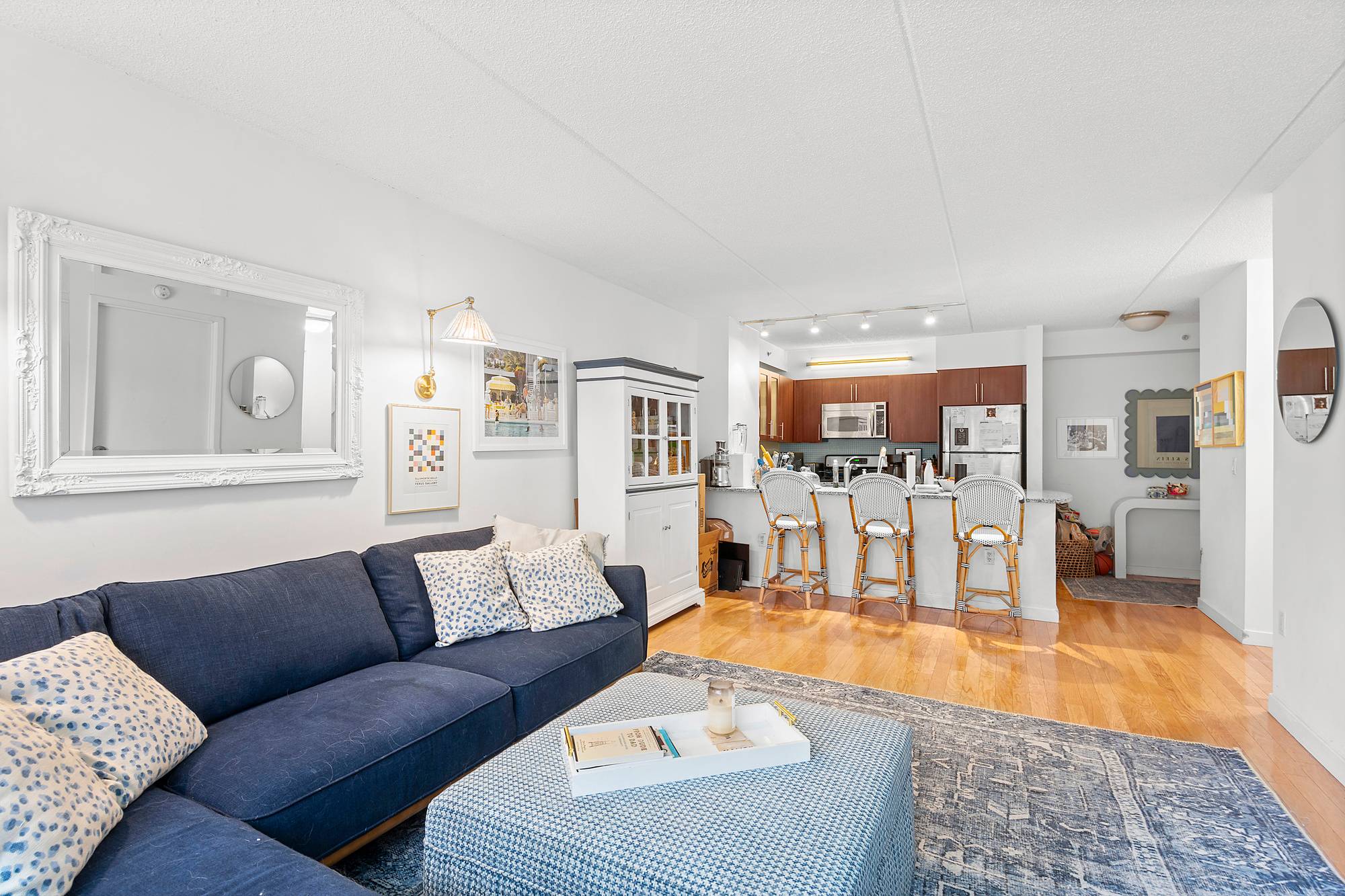 Welcome to 555 W 23rd Street Unit N5E This charming 1 bedroom apartment is situated in the vibrant and trendy West Chelsea neighborhood, known for its art galleries, eclectic dining ...