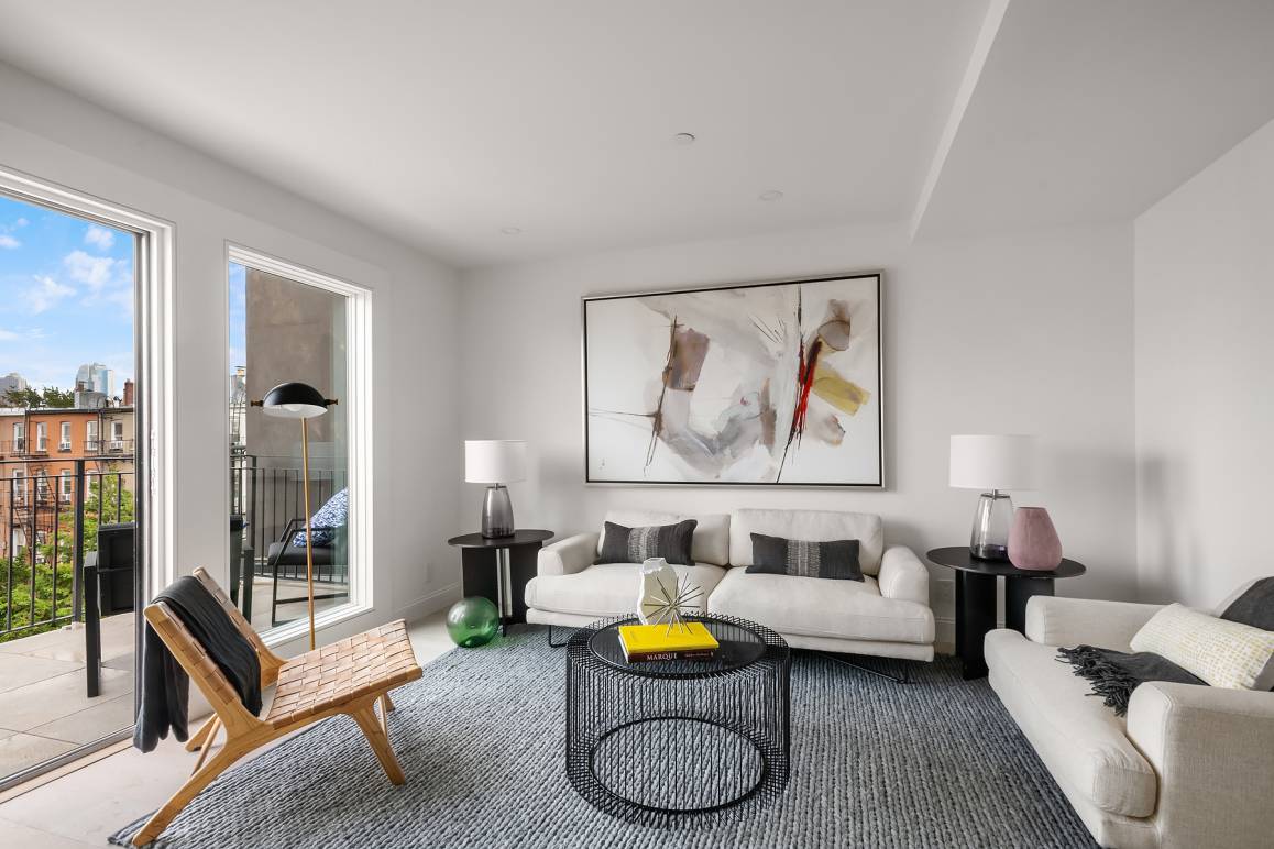 Introducing 143 Summit Street, an outstanding collection of three newly completed luxury condominium residences located in fabled Carroll Gardens.