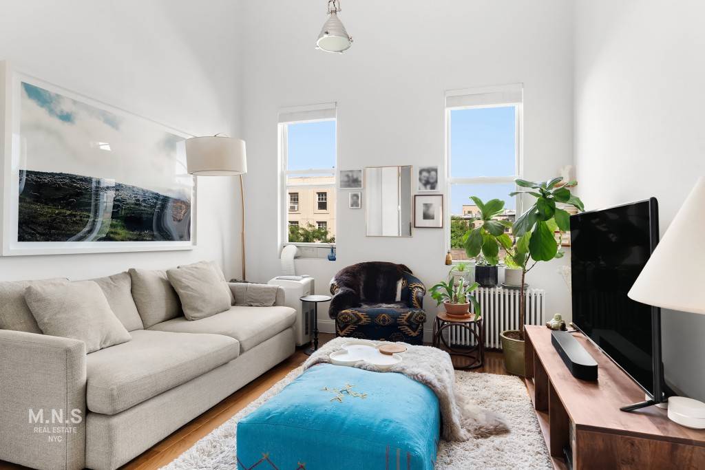 Located in prime Bushwick, this recently renovated, top floor two bedroom at 315 Melrose features two spacious bedrooms, separate areas for living and dining and ceilings that soar to as ...