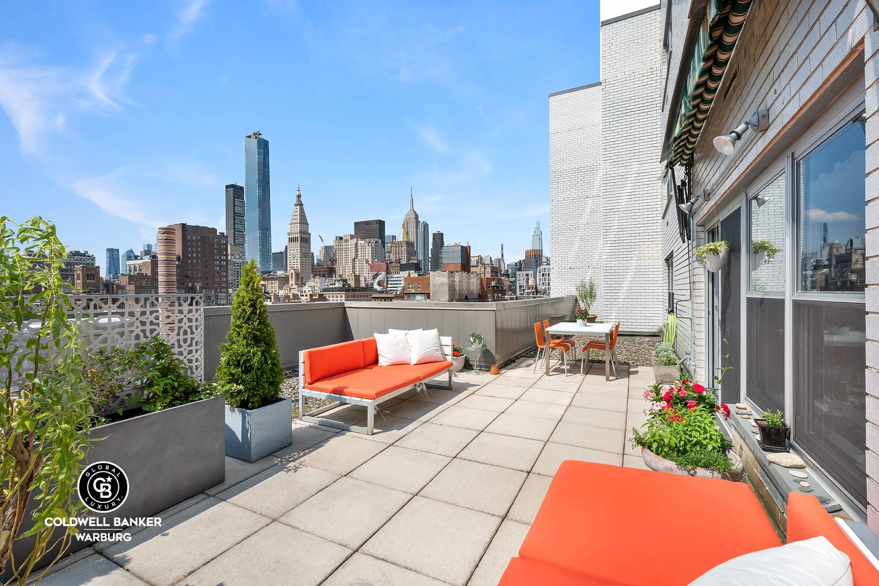 A home with an outdoor escape in the heart of Gramercy.