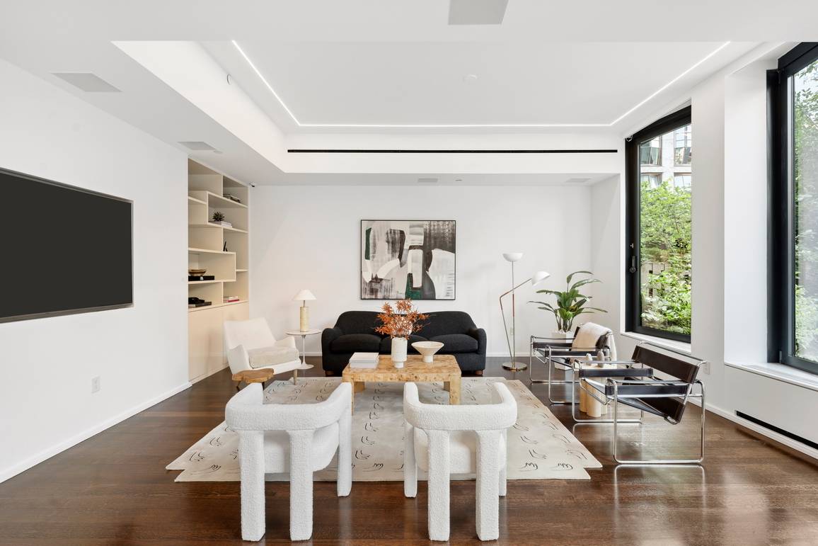 505 West 19th Street, 2D A flawless and stunning modern 3 bedroom, 3 and a half bathroom duplex boasting 22 ceilings, a private terrace, private storage and a plethora of ...