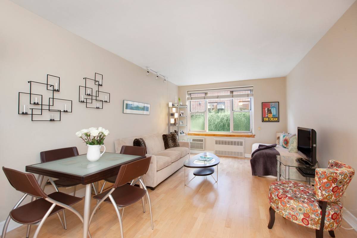 BRIGHT UPPER WEST SIDE GEMSun flooded and quiet one bedroom with lovely garden exposures and living on the second floor there is no need to use the elevator if so ...