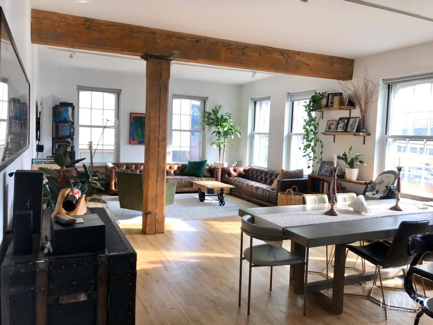 Tremendous corner 2 bed plus home office loft unit, boasting over 1700 sq ft, featuring 11 large windows, flooded with sunlight facing South East exposure.
