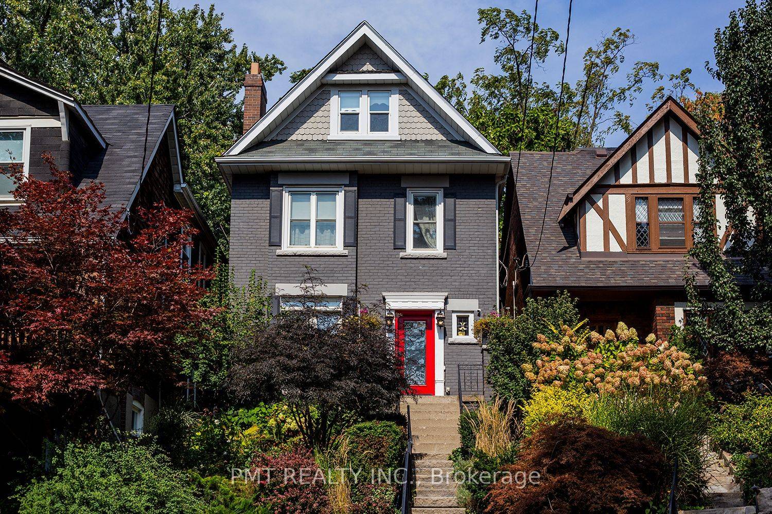 A Stunning And Beautiful Turn Of The Century Home Located In North Riverdale !