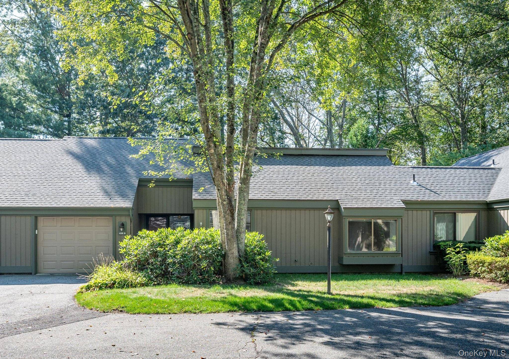 Highly desirable Stratford Model.