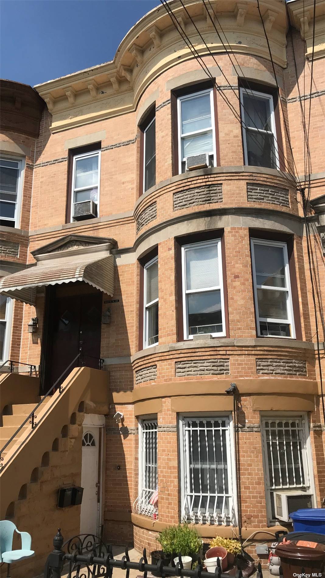 Great investment, will delivered vacant, Amazing location, this Huge Brick well maintained 3 family home in Fresh pond area, 3 floors plus basement, each floor has 3 bedrooms, living room, ...