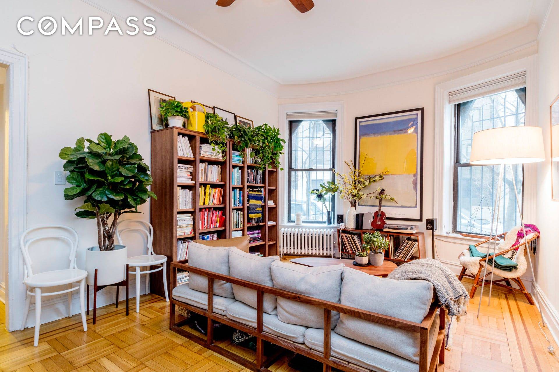This spacious one bedroom apartment, located on Central Park West, offers the pre war elegance you come to find in classic UWS buildings.