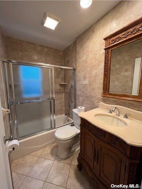 First Floor Full Bathroom