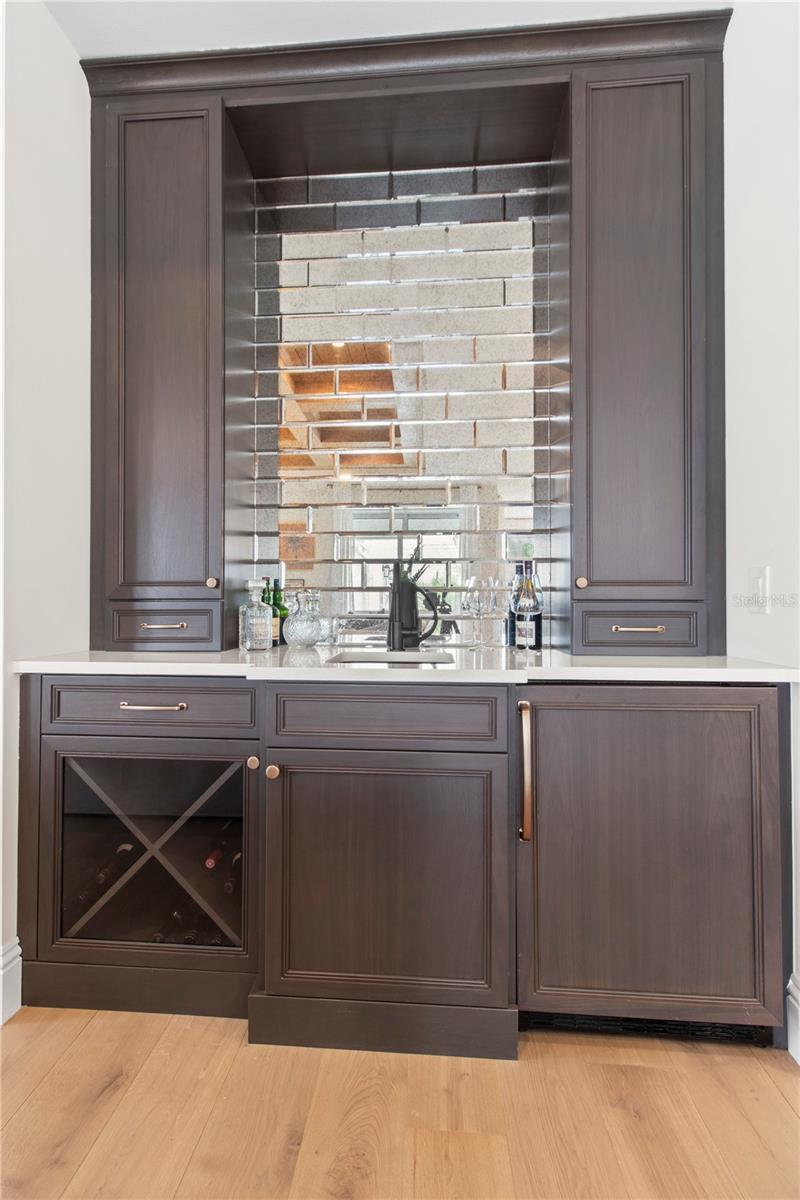 Wet Bar in living room near the kitchen
