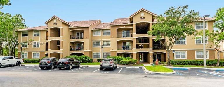 Location is everything in Real Estate and The Marquesa is hands down one of the best locations to live in Pembroke Pines.