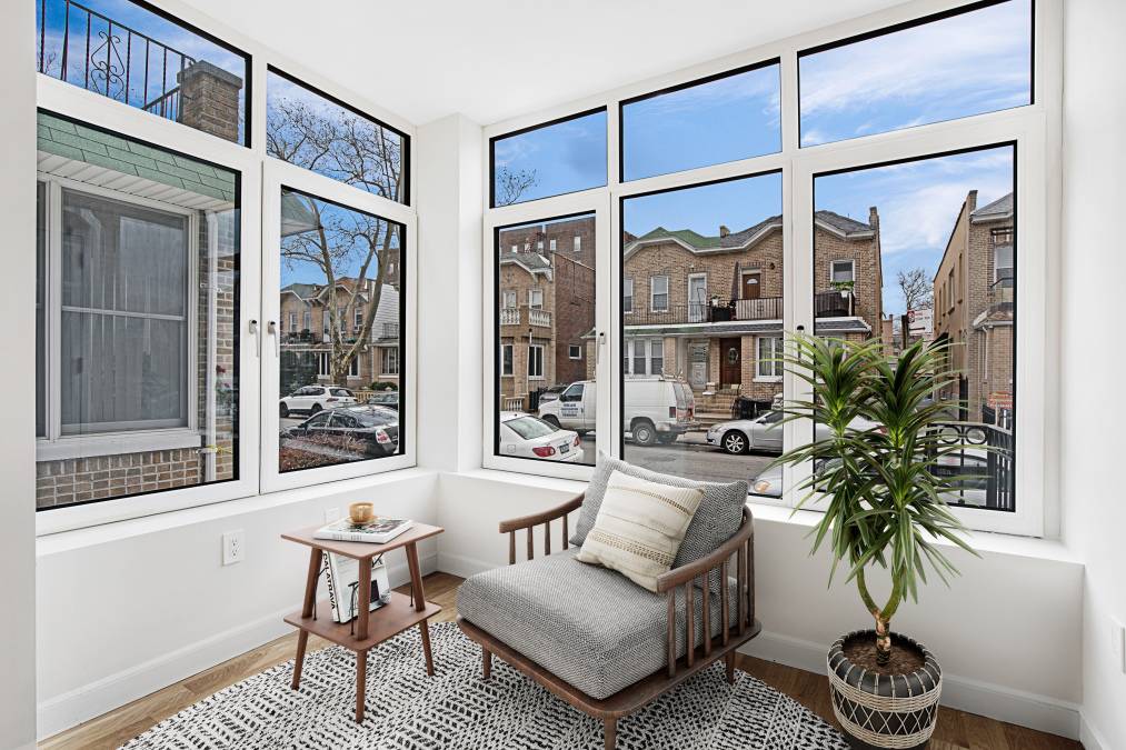 The latest offering from the award winning development team behind NYC's first Energy Star Rated home and the first LEED Certified Platinum low rise residential building is this completely rebuilt ...