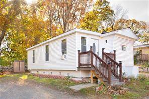 Renovated Ranch style manufactured home, great condo alternative with a bonus your not on top of your neighbor like in a condo.