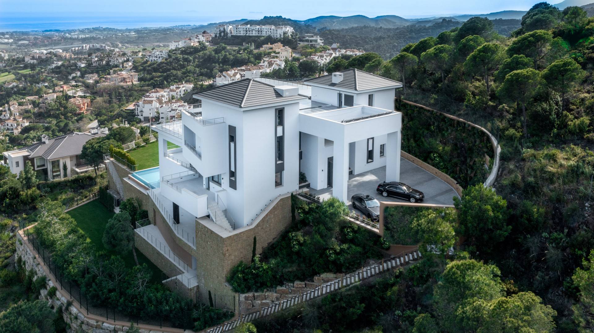Located on top of the hill at wildlife reserve Al CuzCuz, this brand new luxury villa has 6 levels and is facing south which provides exquisite sea views and sun ...