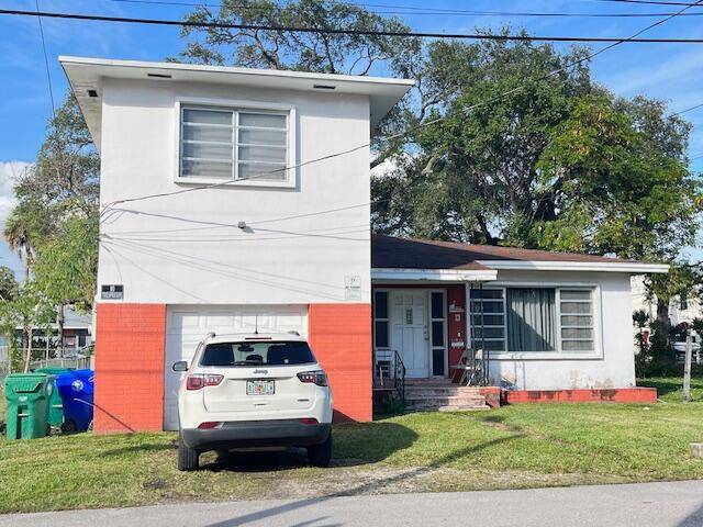 Great family or Investment property in Coconut Grove