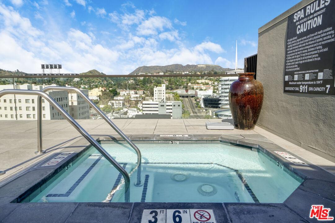 Hot Tub