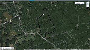Perfect location for a new neighborhood in sought after rural Lyme.