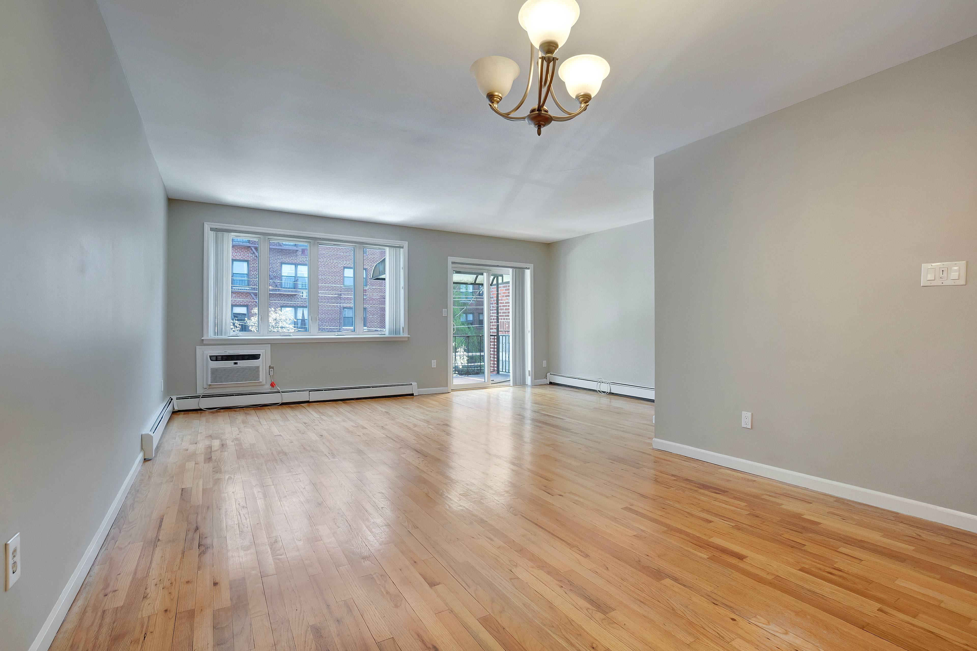 Get ready to be wowed by this amazing apartment in Brooklyn !
