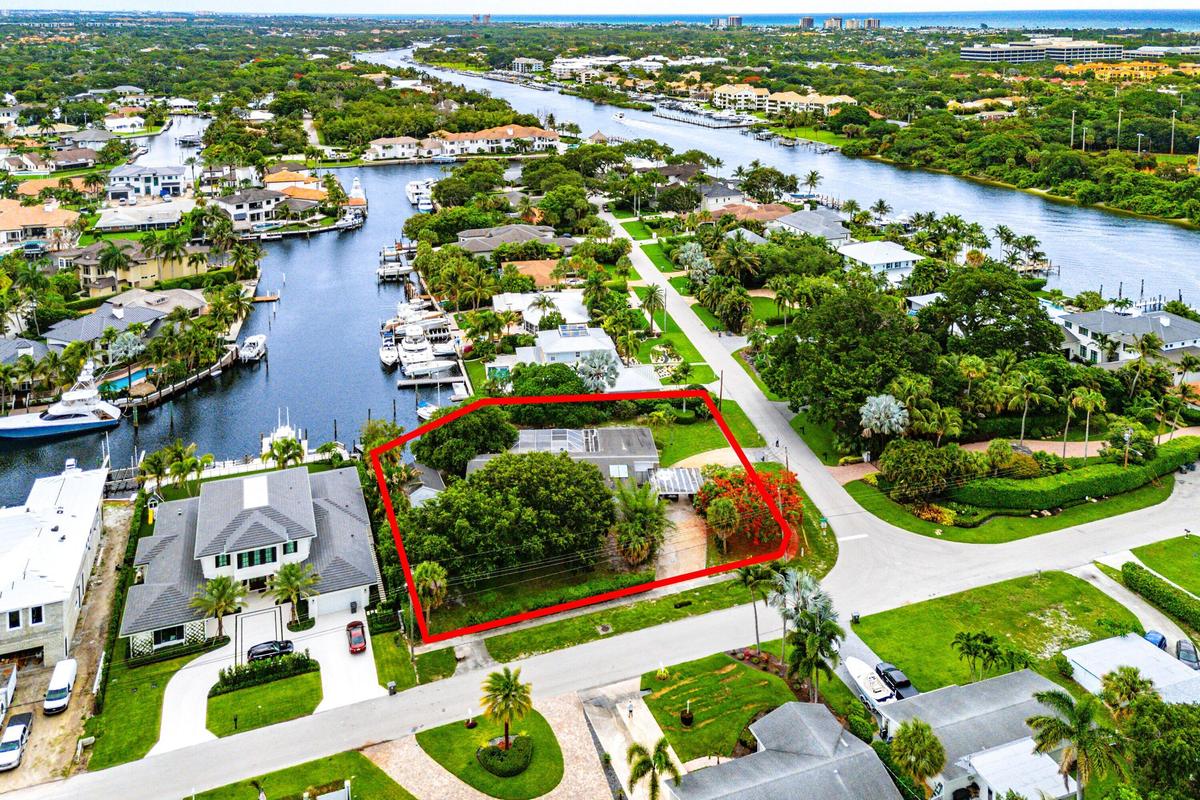 015-12019NorthEdgewaterDrive-WestPalmBea