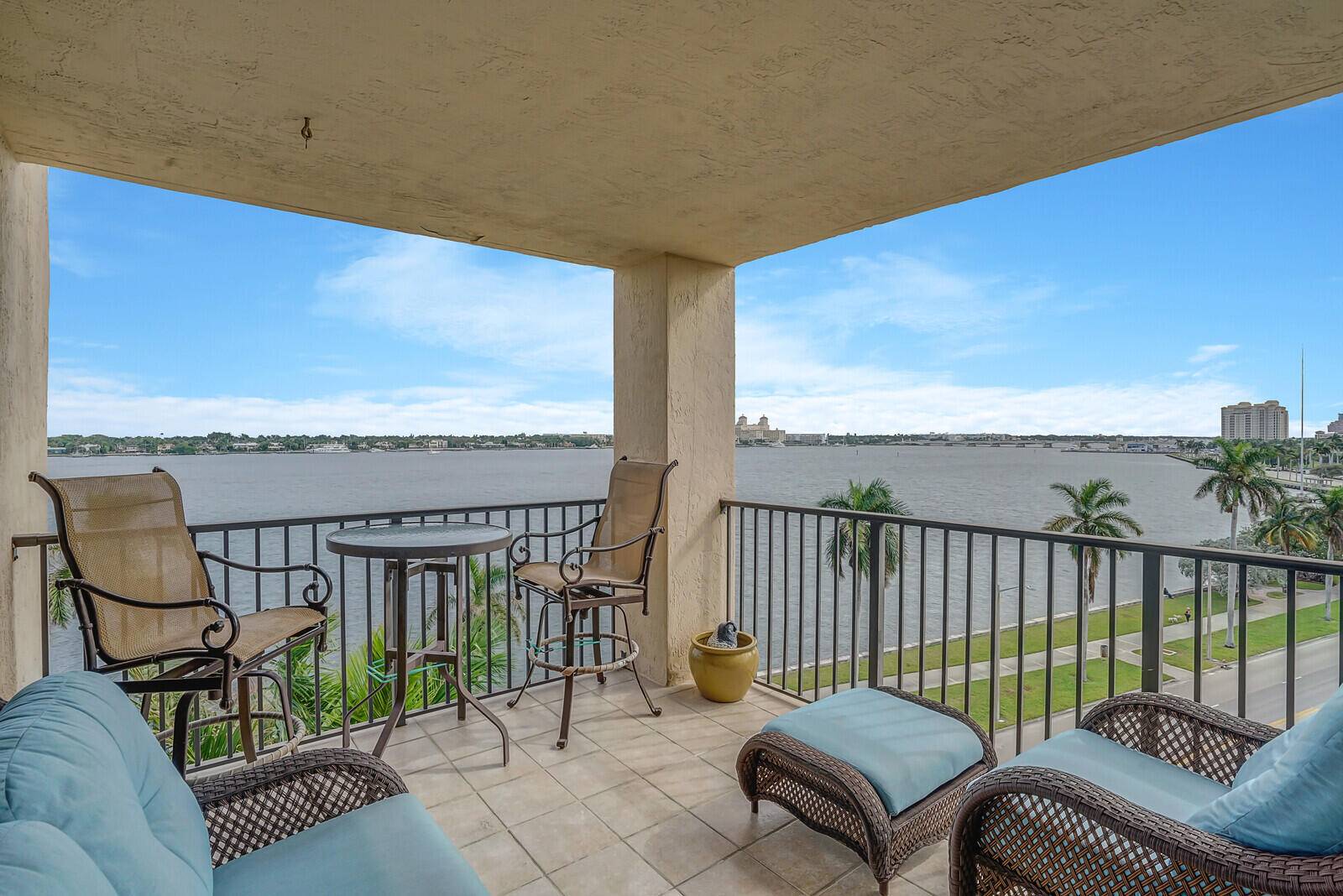 Stunning direct Intracoastal views from this rare 3BR 2BA at Flagler Pointe.