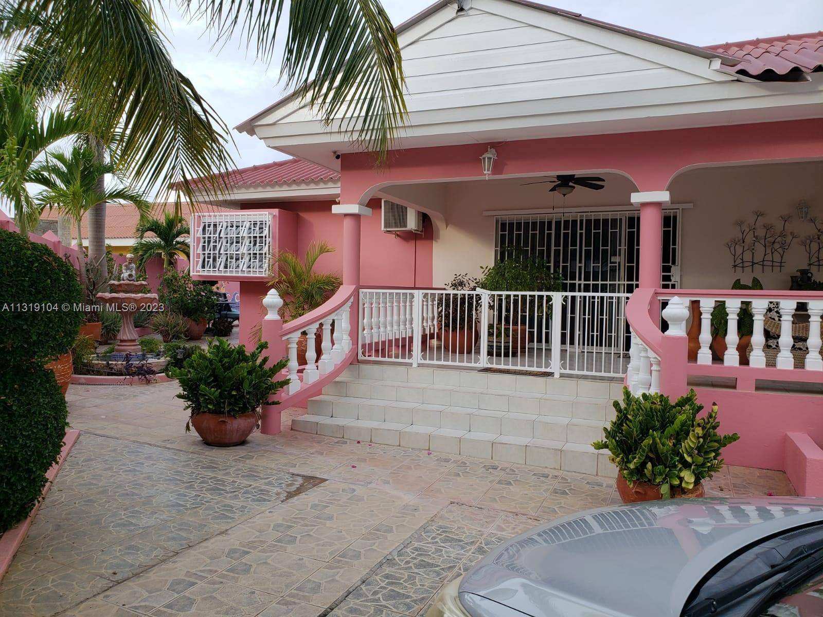 Spacious Single Family Home located in the Tropical Island of Curacao in the Southern Caribbean Sea, with neighboring islands Aruba and Bonaire.