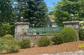 Easy living in Long Hill Village !