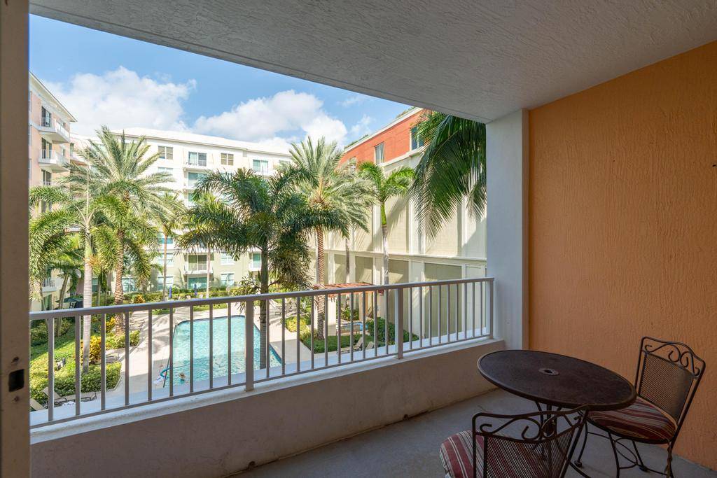 Beautifully furnished condo in the luxurious resort style community of The Moorings !