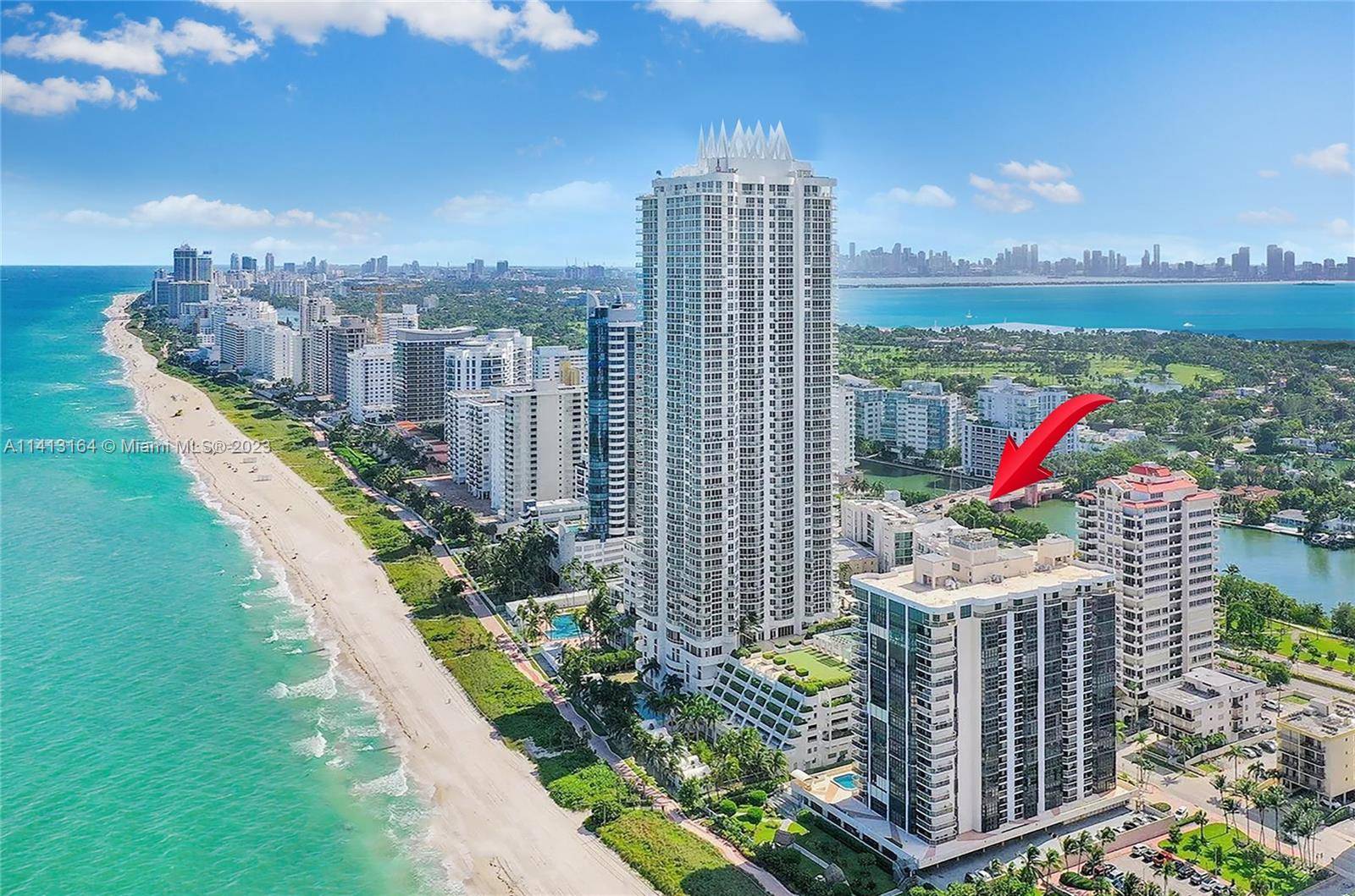 Immerse yourself in the vibrant Miami Beach lifestyle with this stunning 2 bedroom condo.