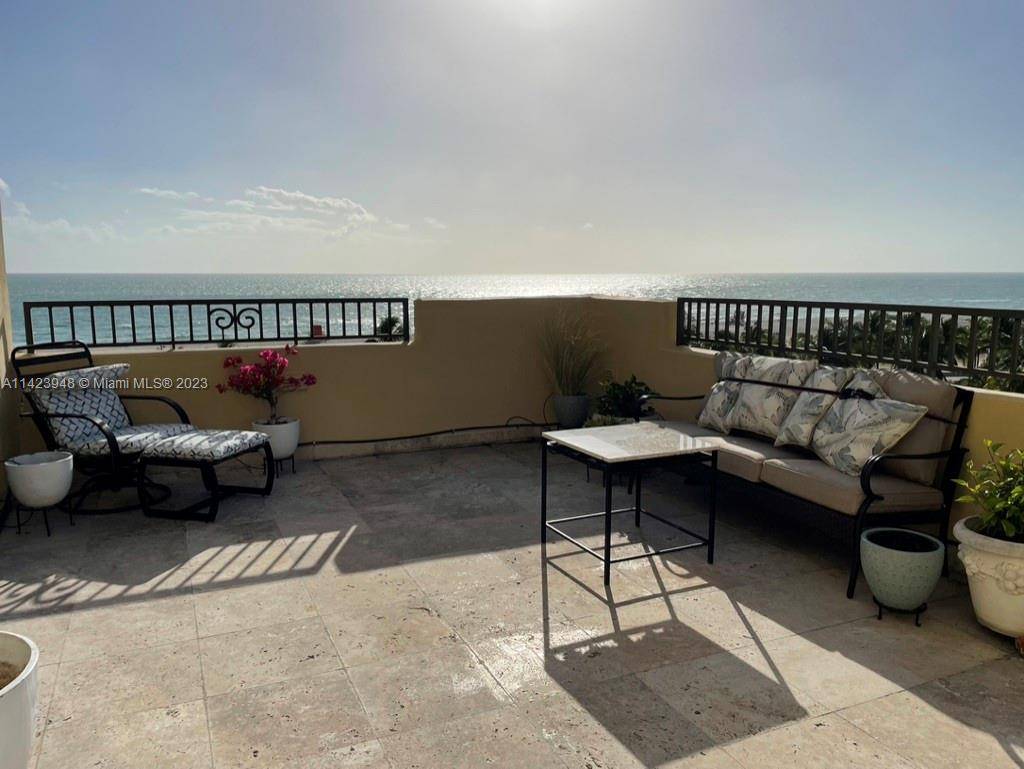 1330 Ocean Drive, Miami Beach Luxury Penthouse Rental.