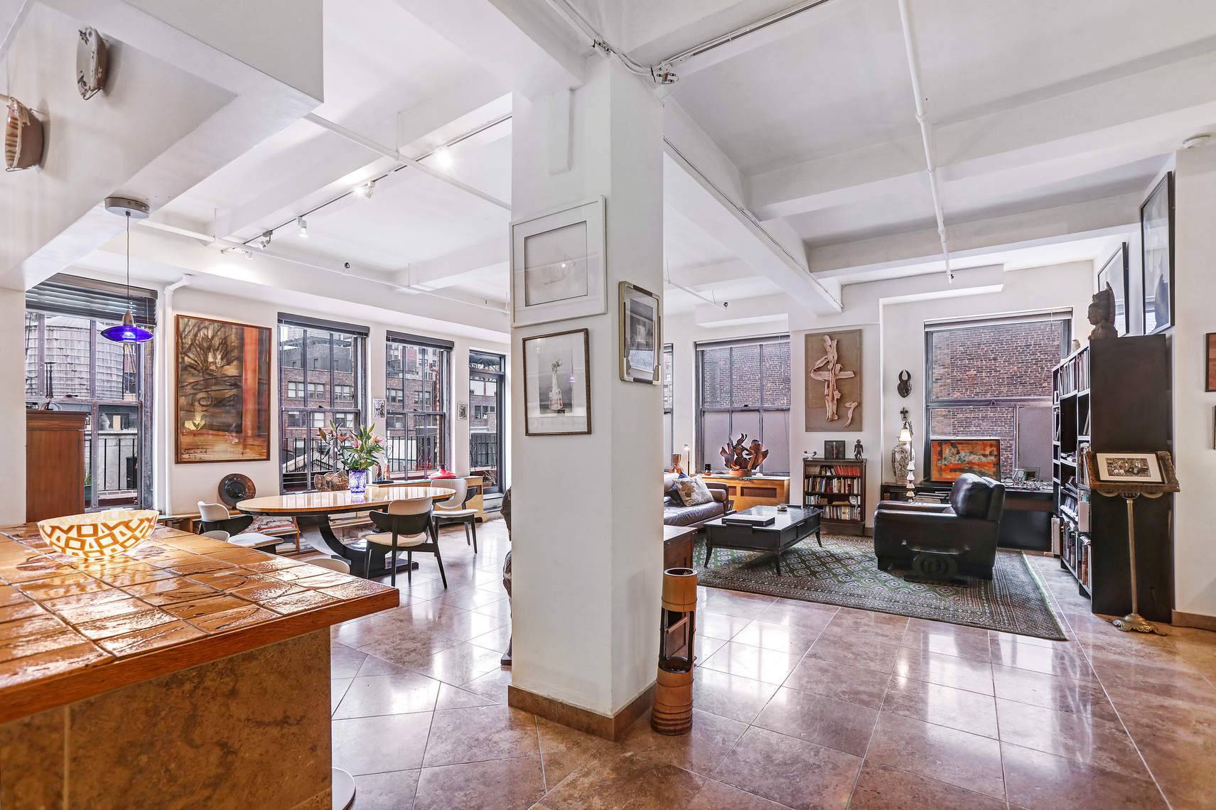 Ideal central midtown Manhattan location steps to Penn Station with easy access to the A, C, 1, 2, 3, R, Q, N, LIRR, PATH trains, AMTRAK, and Lincoln Tunnel Rarely ...