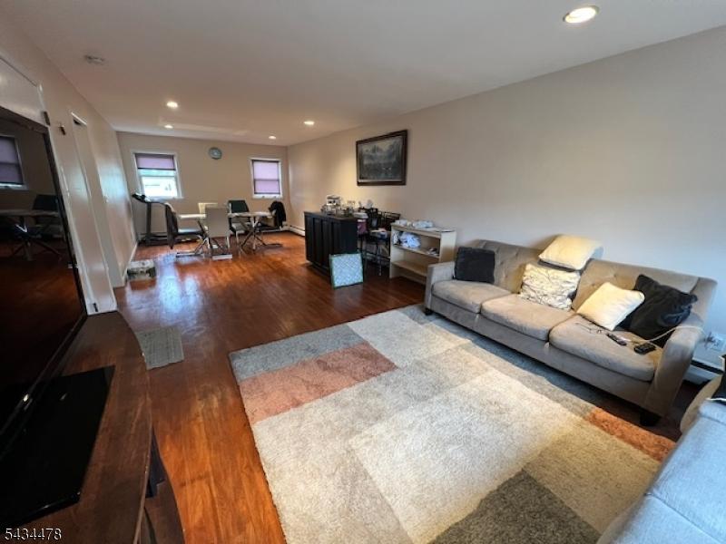 2nd Unit Living Area