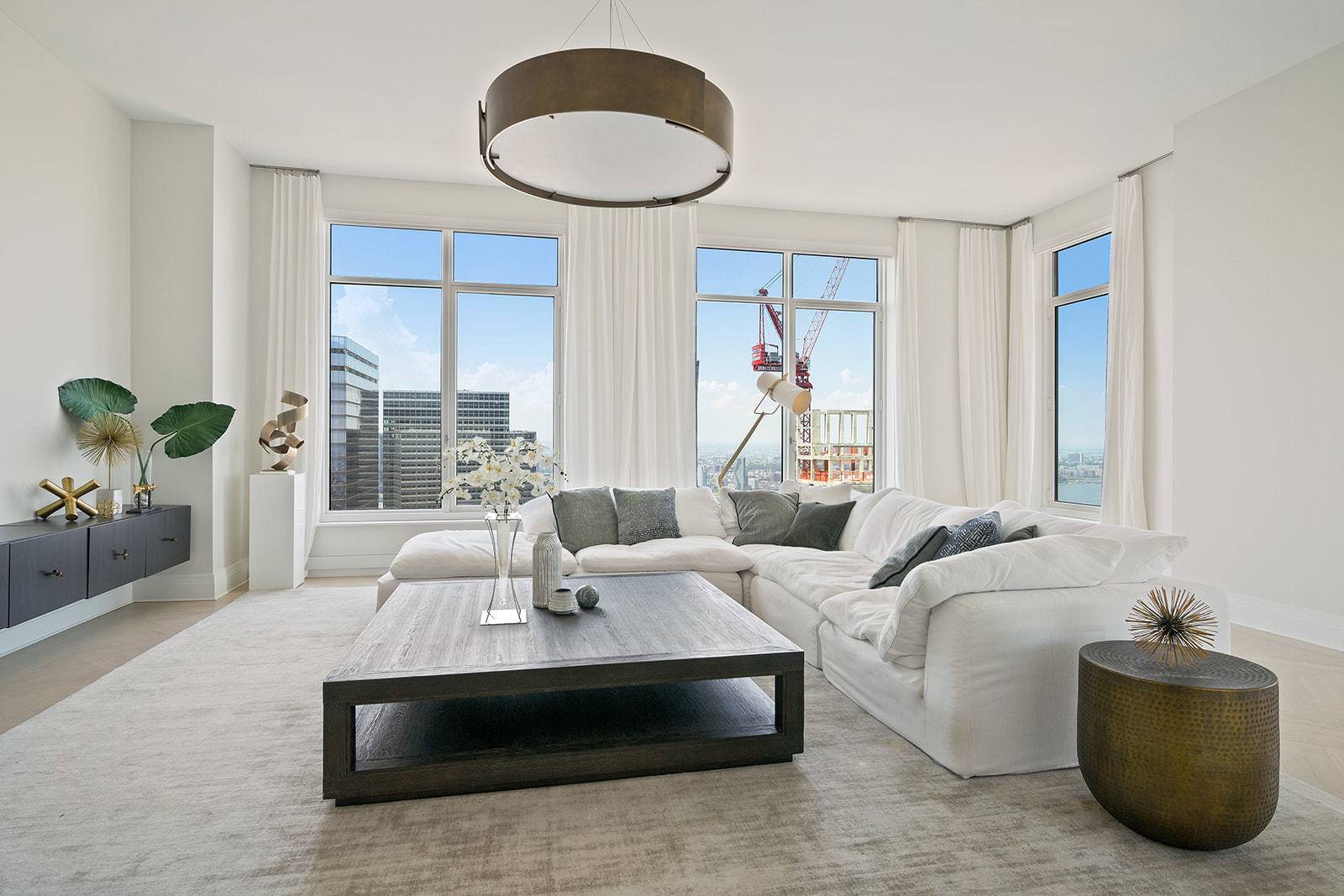Enjoy all the 5 star amenities that the Four Seasons Private Residences has to offer in this wonderfully spacious unit with 4 bedrooms, 5 baths, and breathtaking views of New ...