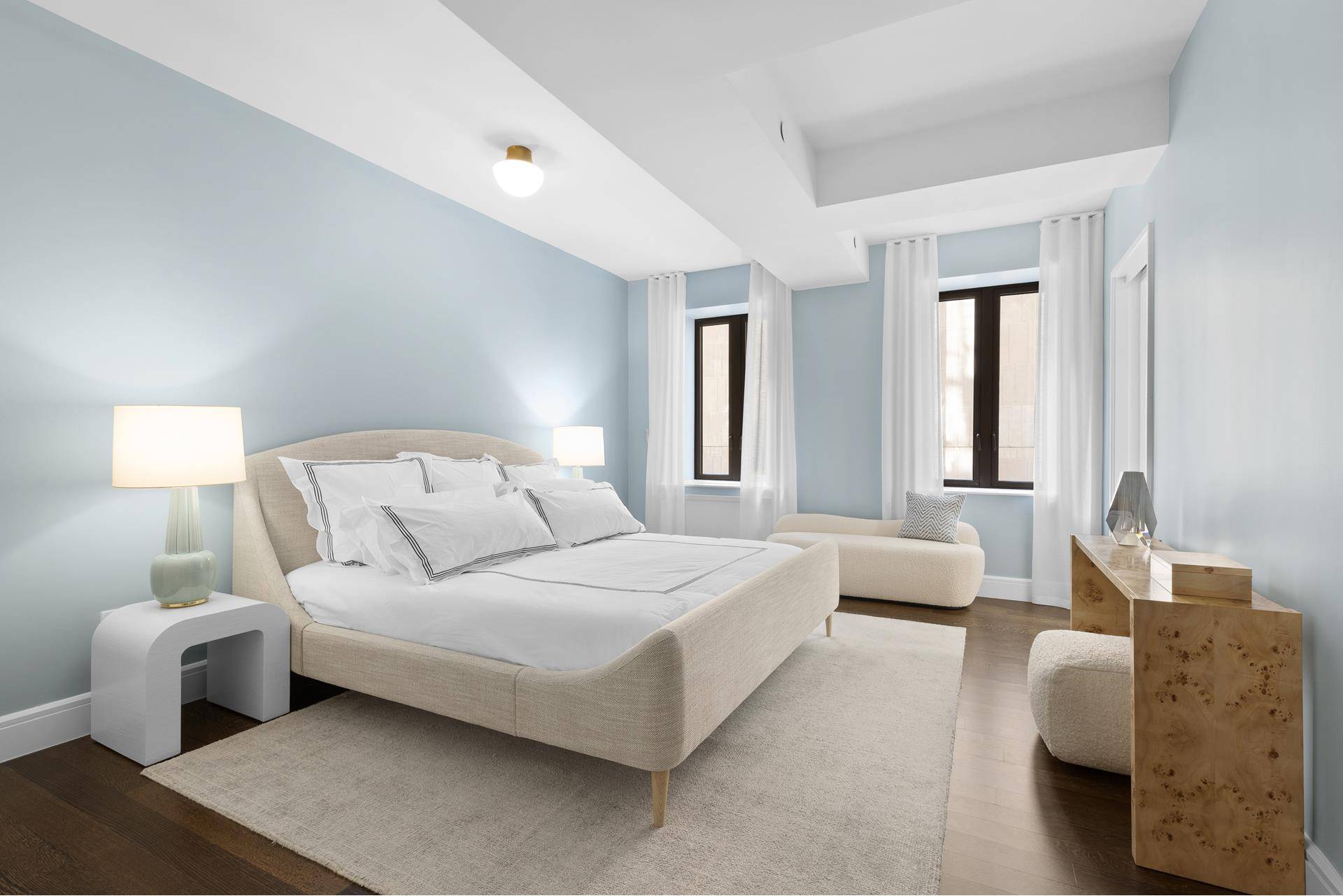 Comprising just eight full floor residences, 220 East 20th Street offers exceptionally discreet living within Gramercy Square.