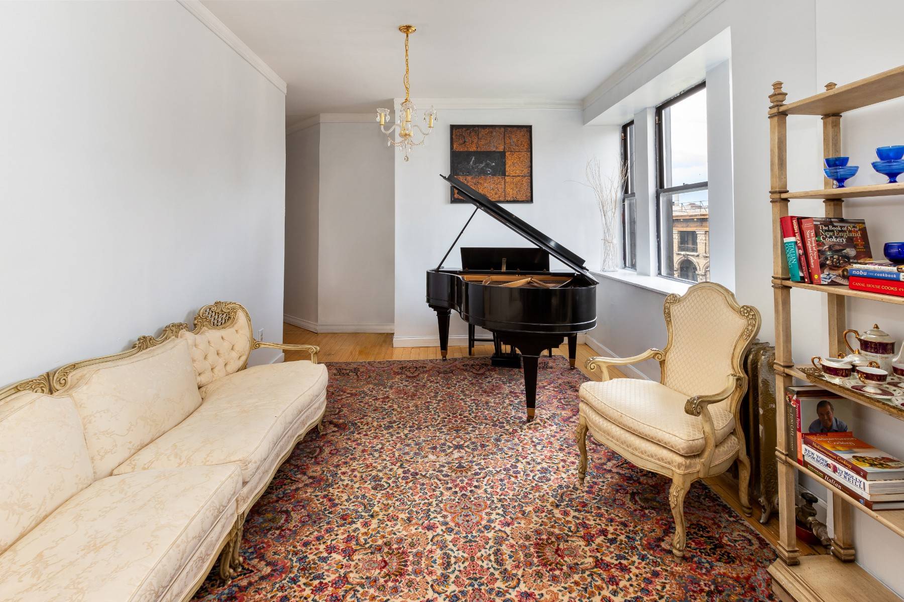 Welcome to the Grand Piano Penthouse !