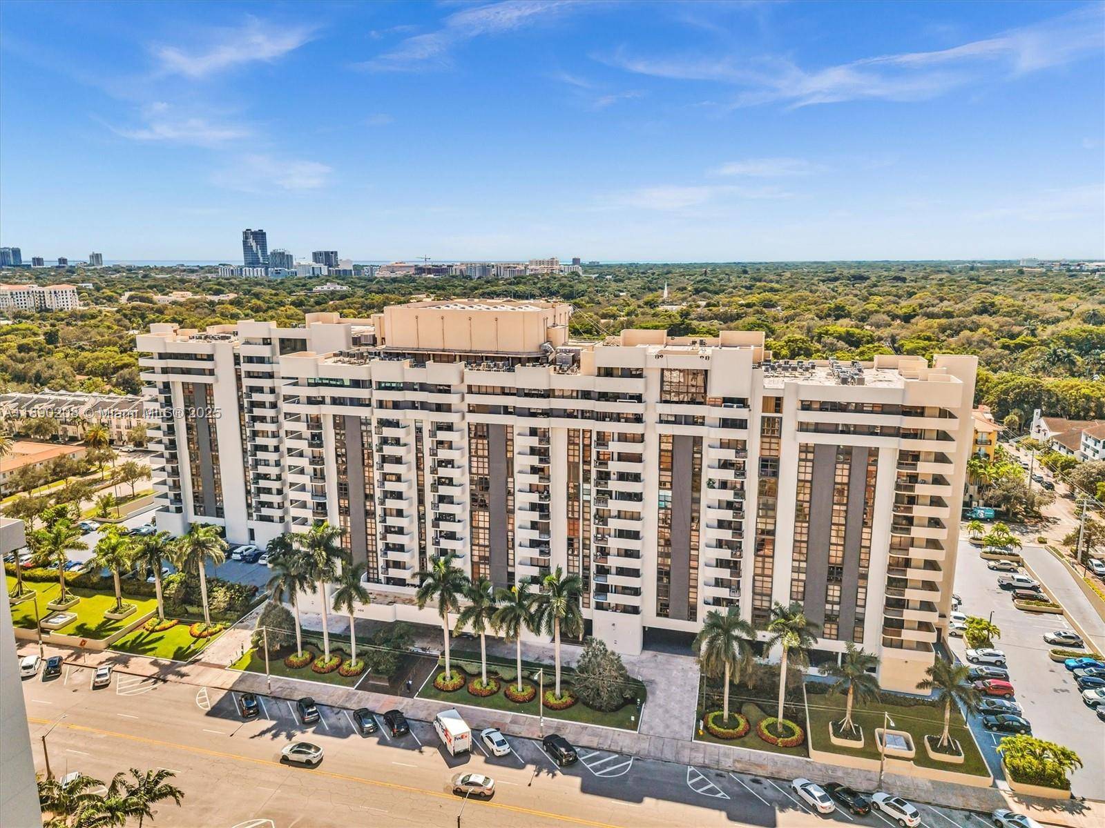 Beautiful condo located in the heart of Coral Gables.