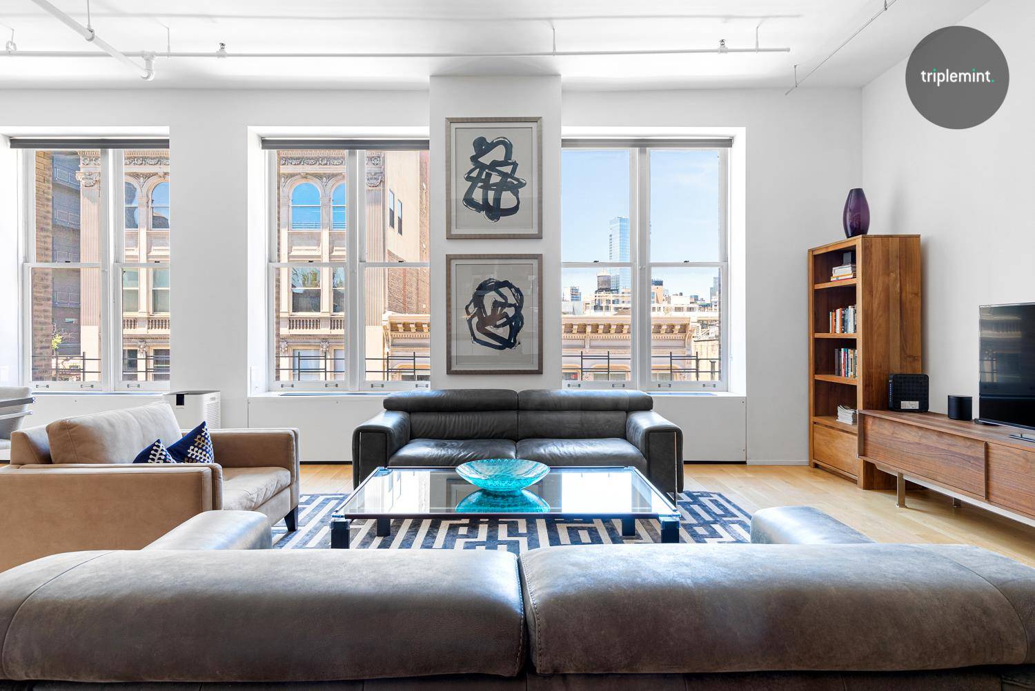 Welcome to Apartment 6F at 476 Broadway in the heart of SoHo.