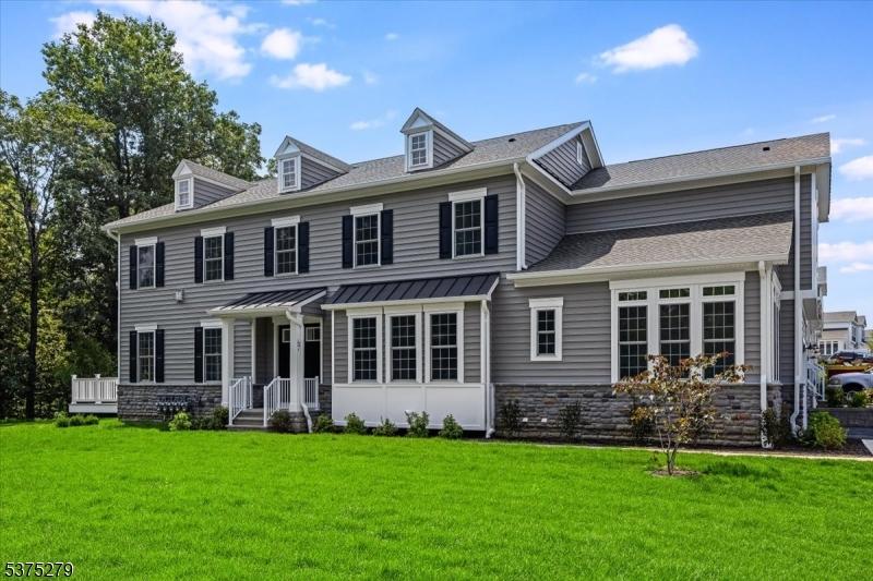 Front of townhome
