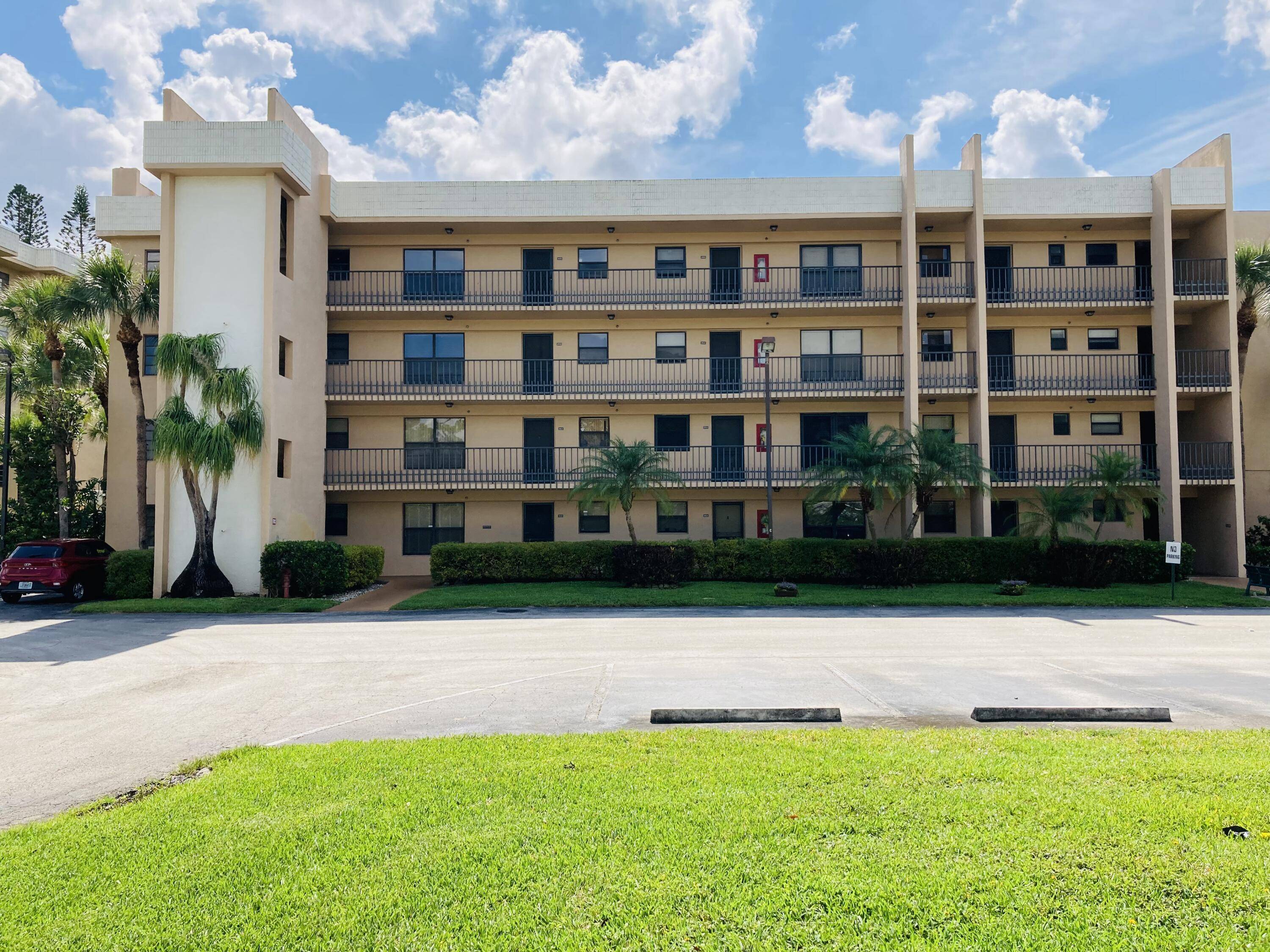 Discover tranquility in this 2Bed 2Bath corner unit condo in Lake Worth's desirable 55 community.