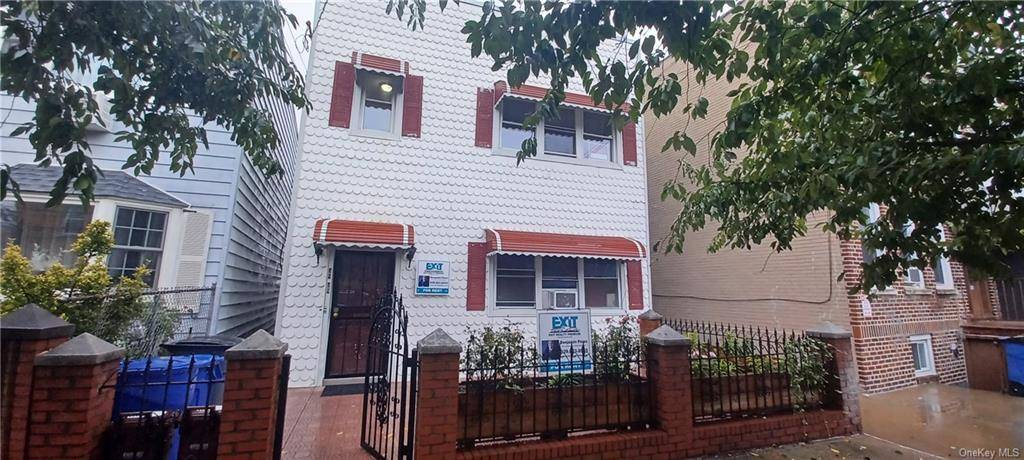 Newly, fully renovated 3 bedroom, 2 bathroom apartment on 2nd floor of private home in the heart of Maspeth, Queens NY.