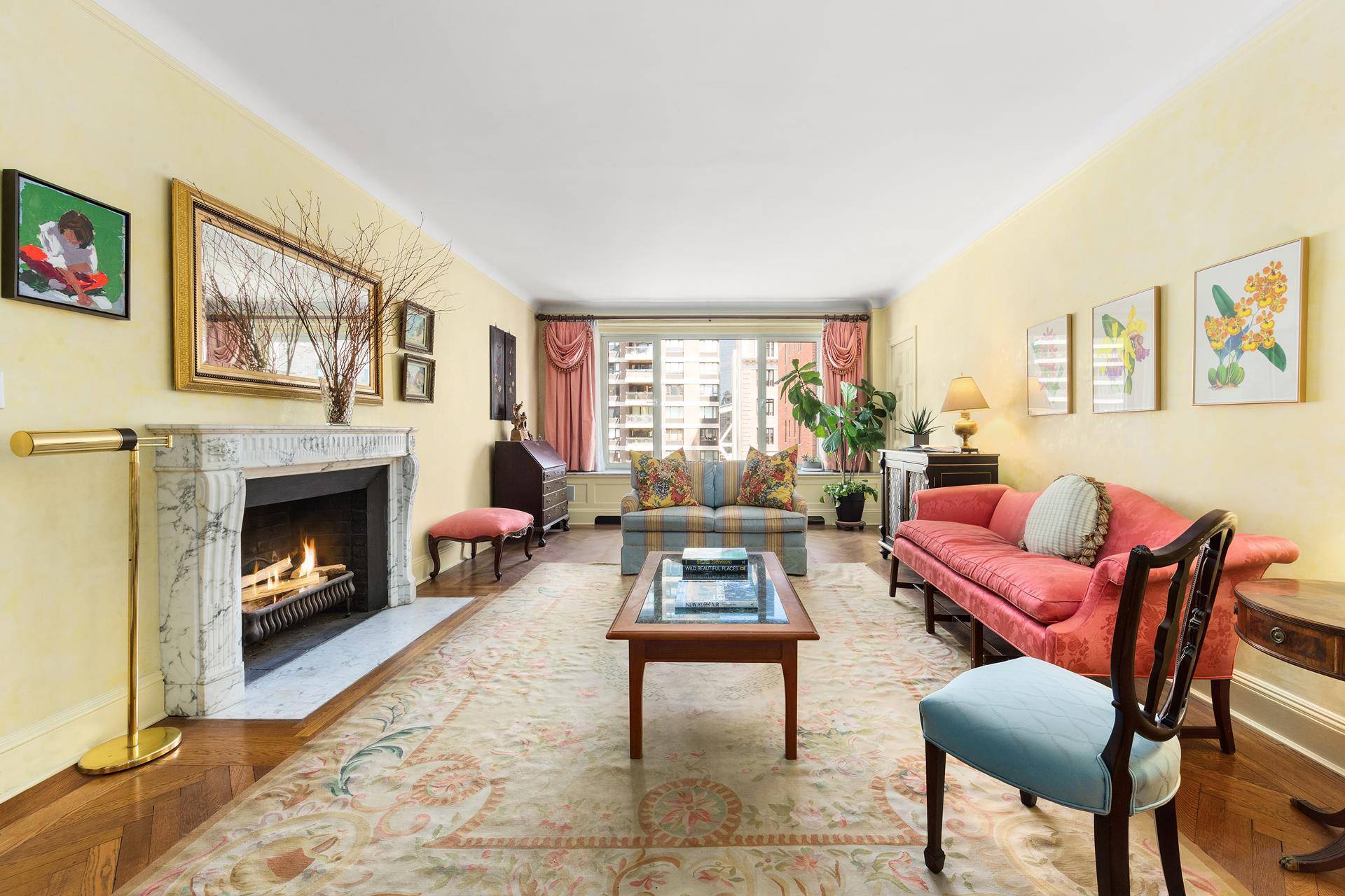 Introducing 455 East 57th Street 12D this magnificent 3 bedroom flex 4 bedroom, 3 bathroom residence is the epitome of prewar elegance, tucked away in the East River enclave of ...