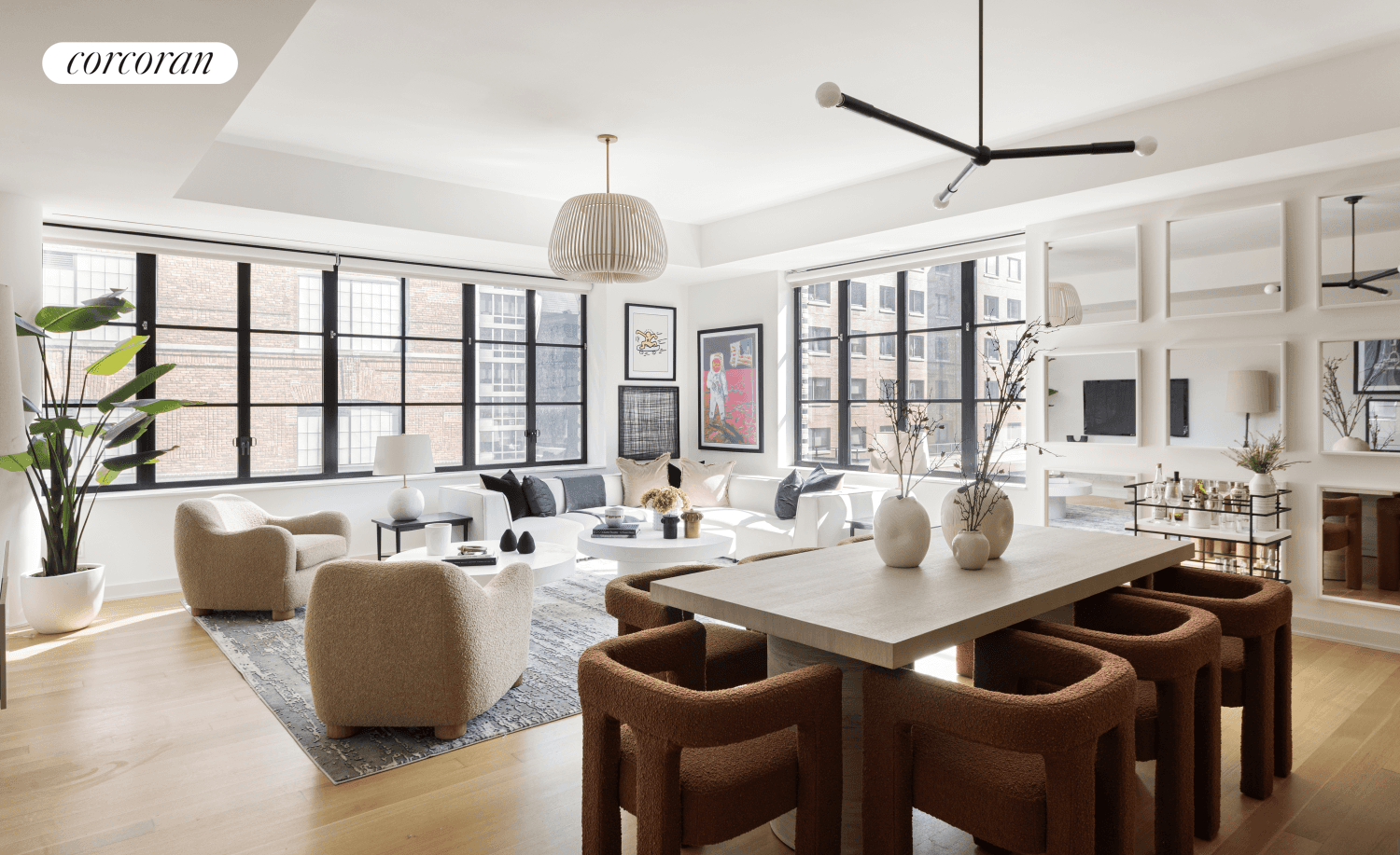 Introducing Five Five Zero, a new West Chelsea condominium boasting 19 exceptional 3 and 4 bedroom units of unparalleled craftsmanship.