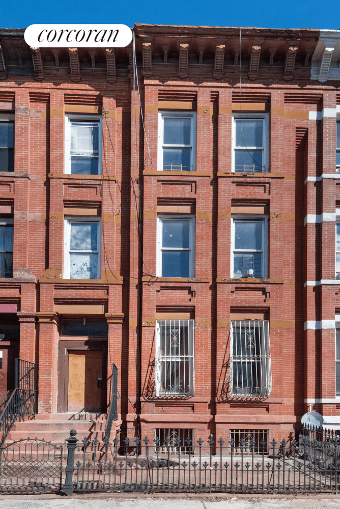 Welcome to this spacious 3 family townhouse nestled along a charming tree lined street in the heart of prime Bed Stuy.