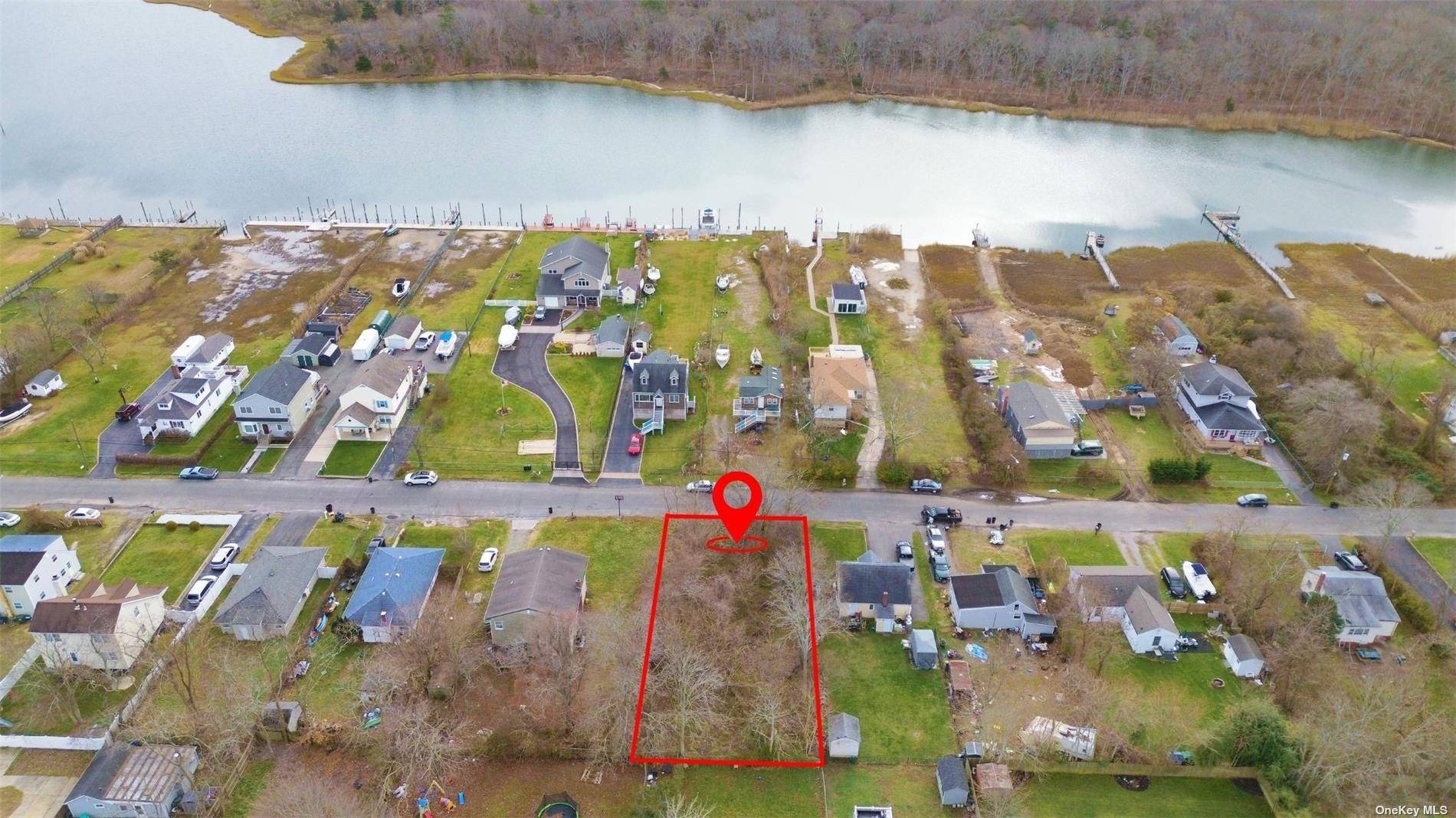 Buildable Lot in Mastic Beach.