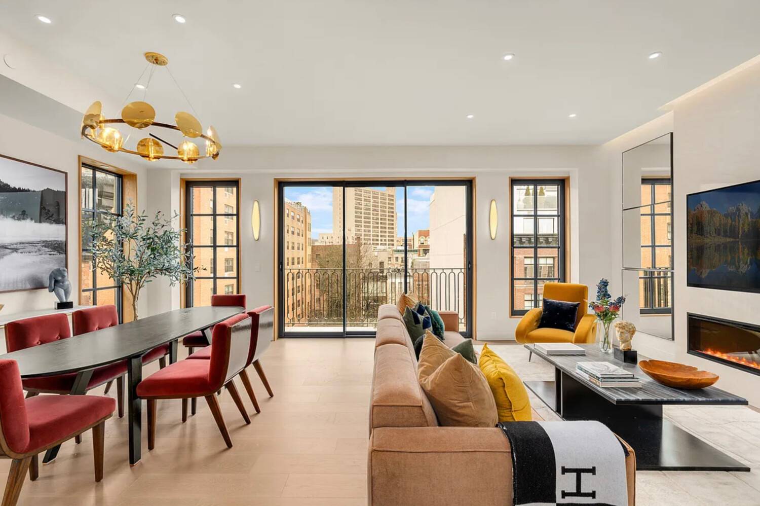 Designed by David Howell and the DHD Architecture and Interior Design team, this home embodies the grandeur of a townhouse with the sleek, modern finishes of a luxury penthouse.