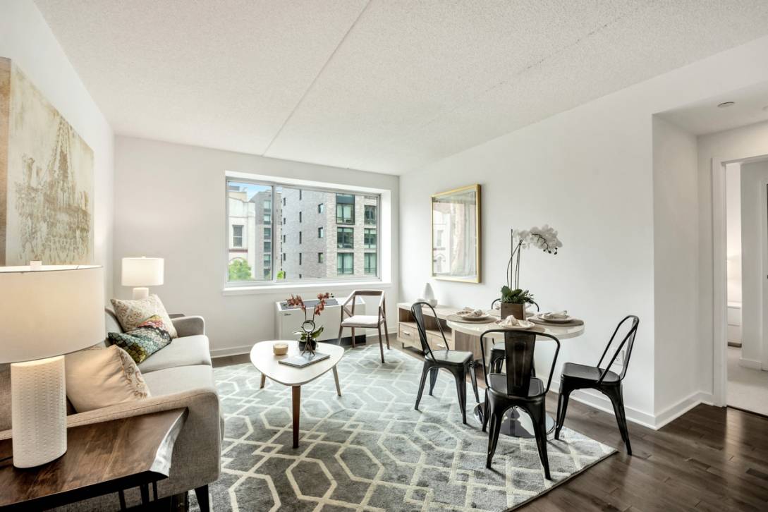 New to the market Condo under under 900, 000 with monthlies less than 450 Split two bedrooms two bath for maximum privacy, oversized windows in every room, spacious bedrooms, a ...