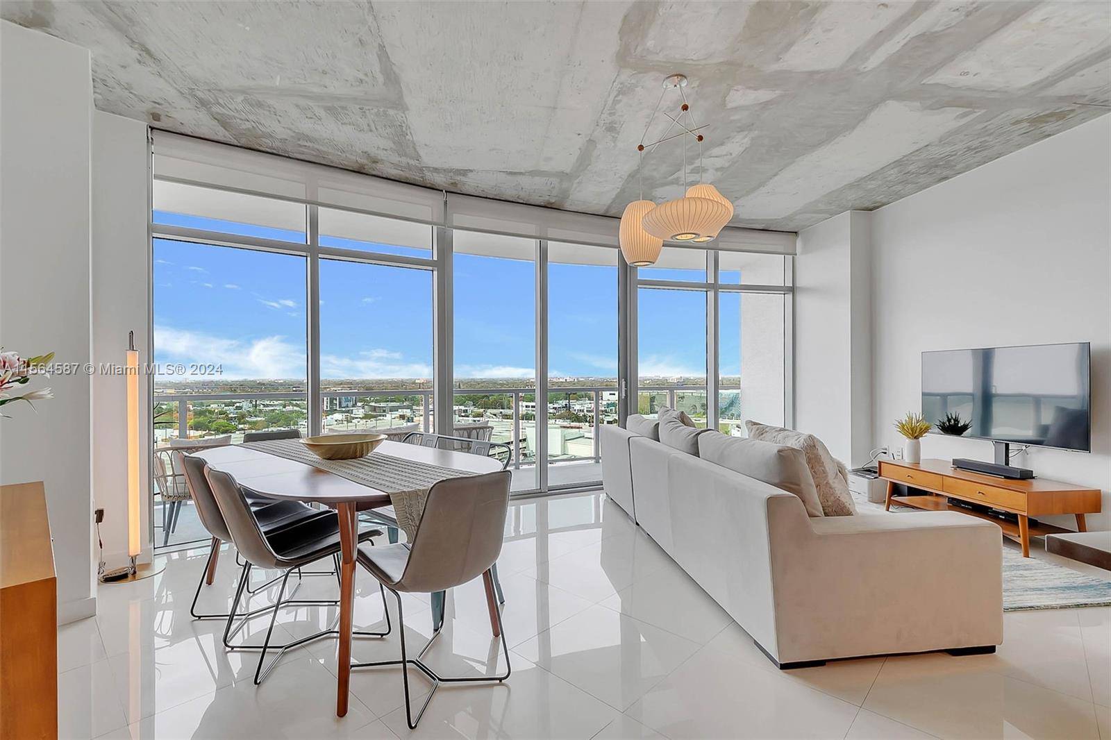 Experience Luxury Living in this Stunning 2 bed 2 bath Residence with Resort style Amenities in the Heart of Trendy Midtown.