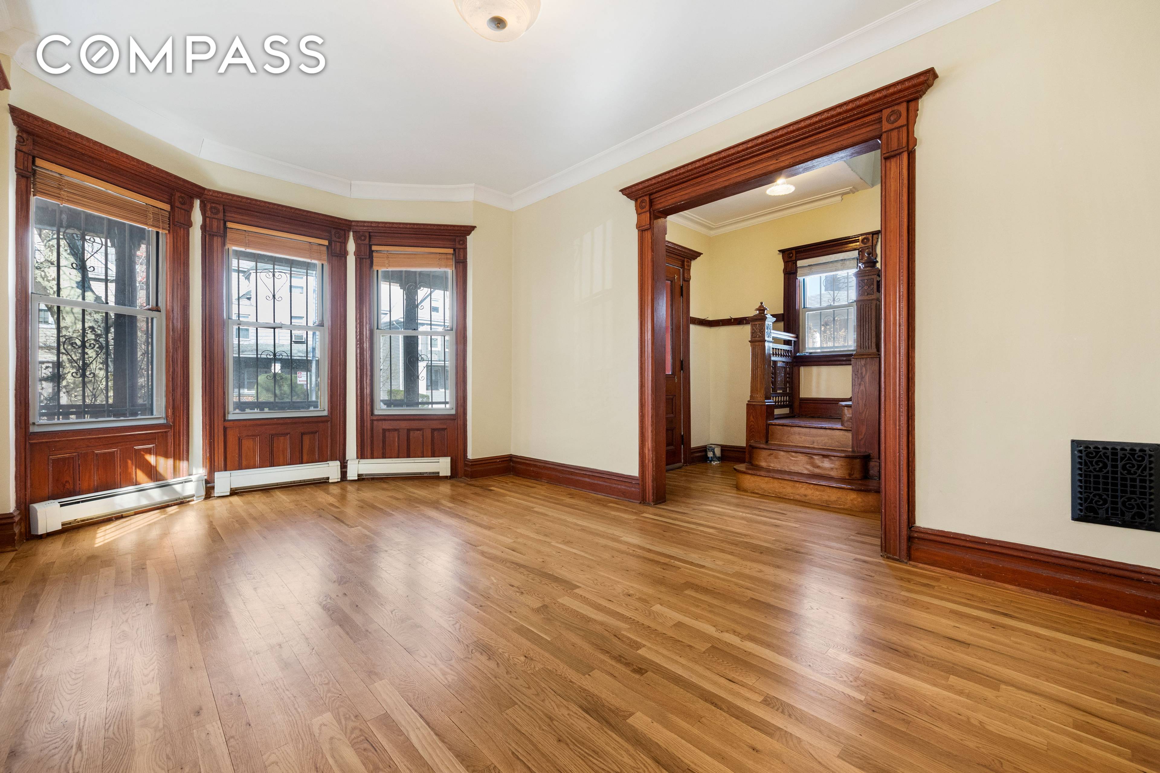 Delightful five bedroom home located in Kensington next to the border with Ditmas Park, steps away from Cortelyou Road's vibrant restaurants, bars and shopping.