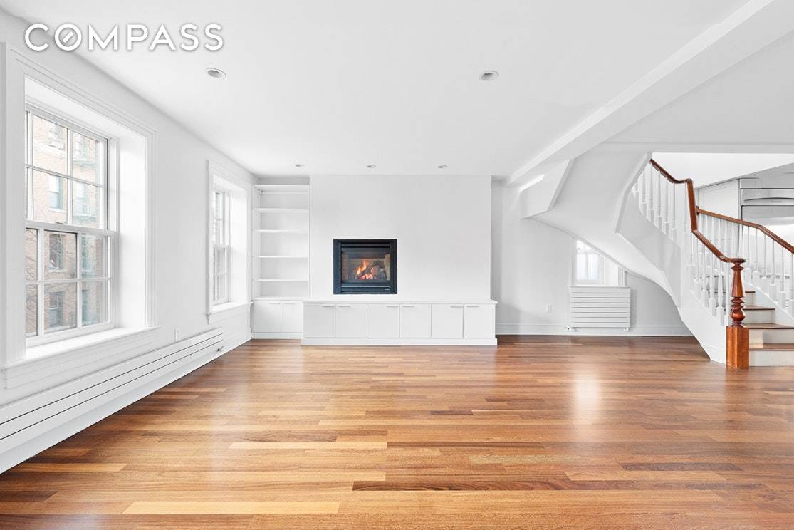 North Heights Stunner ! Spacious, sun drenched 3BR, 2.