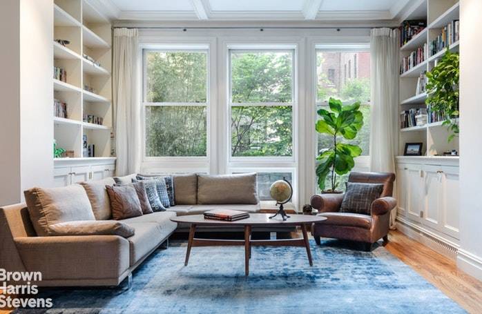 113 West 87th Street is an elegant renovated townhouse, located on one of the best tree lined brownstone blocks in the Upper West Side Historic District.