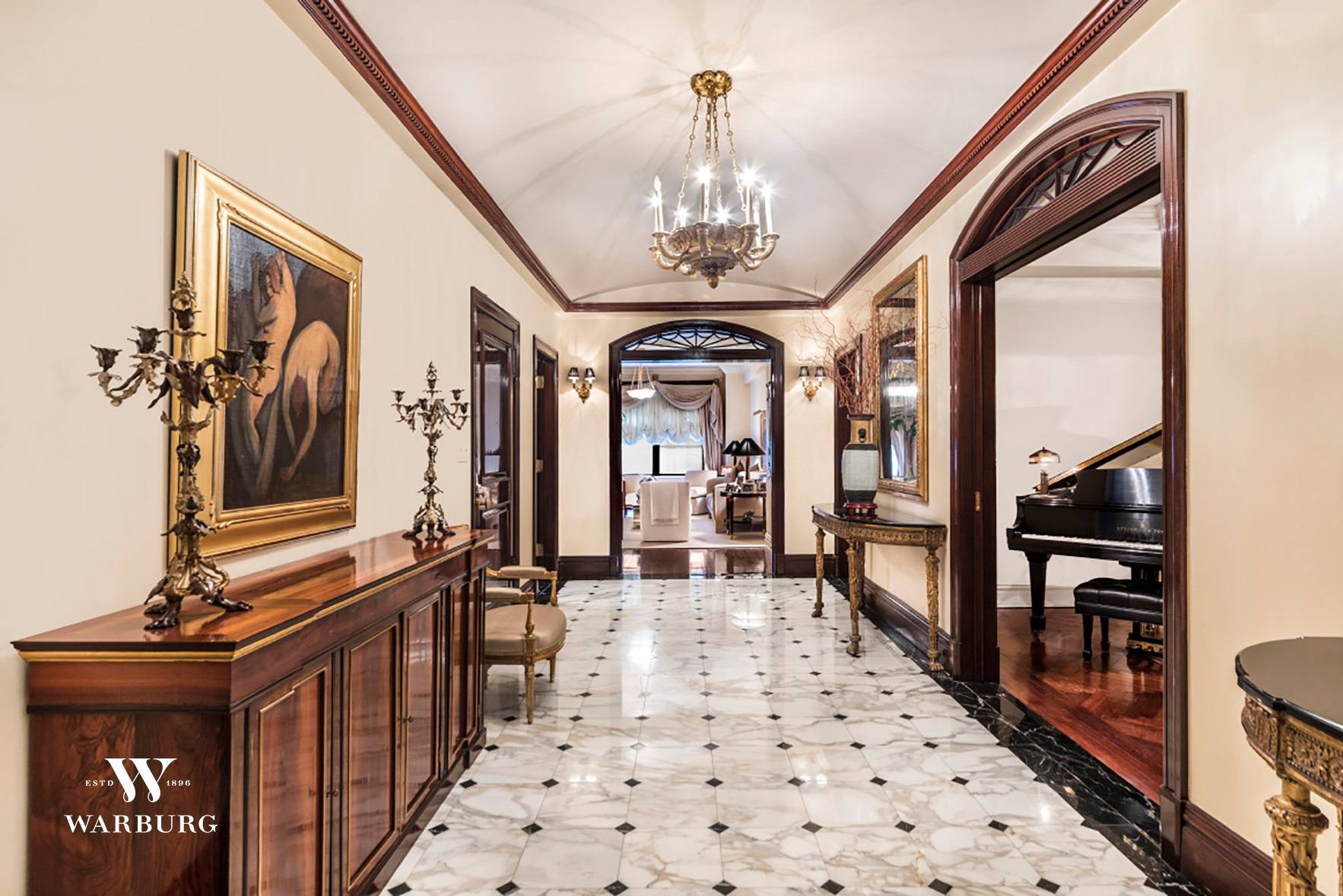 Located on the NW corner of Park Avenue and 83rd Street, this 14 story pre war coop is known for its classical layouts, beautifully proportioned rooms, high ceilings and white ...